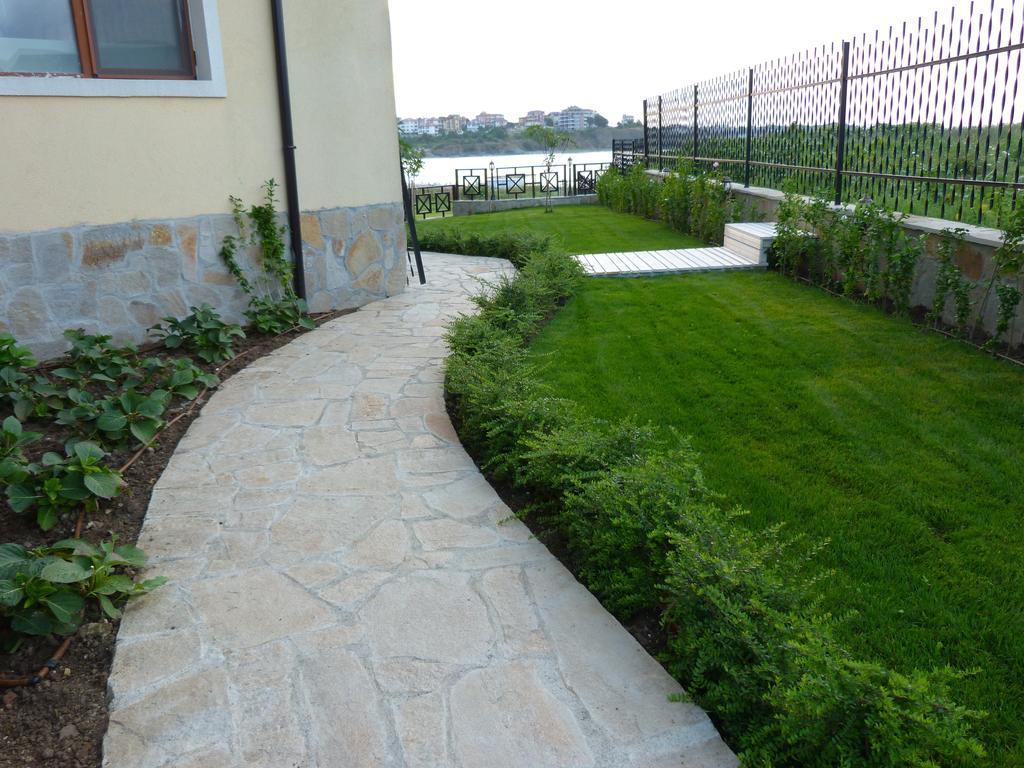 Toma'S Residence - Front Beach Zarewo Exterior foto